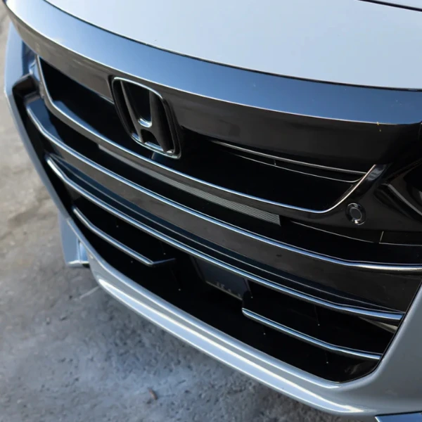 Grille & Vent Gloss Black Outs
